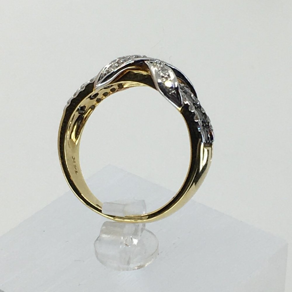 14kt Diamond Crossover Ring - image 4